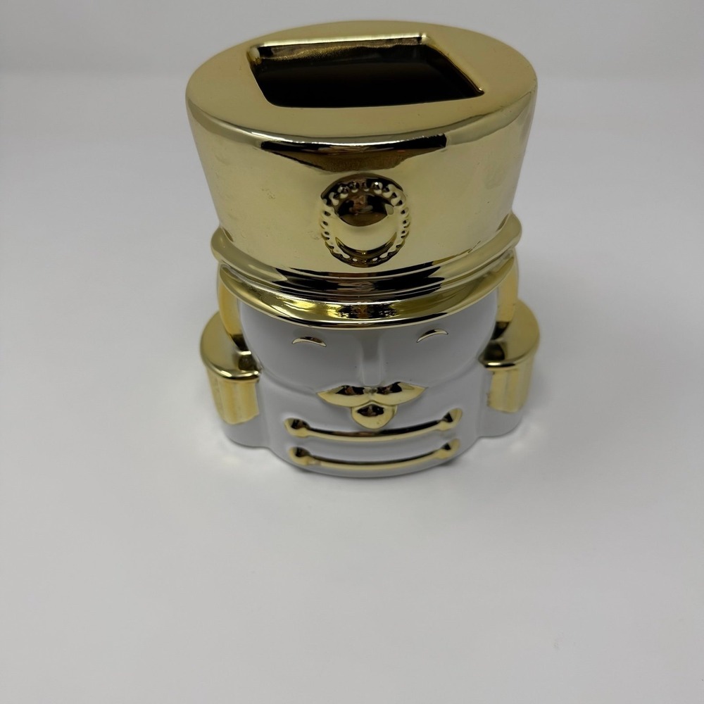 Bath And Body Works 2022 Christmas  Nutcracker Soap Bottle‎ Dispenser Holder